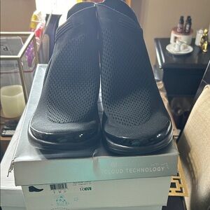 Bzees Black Mesh Women's Sneakers